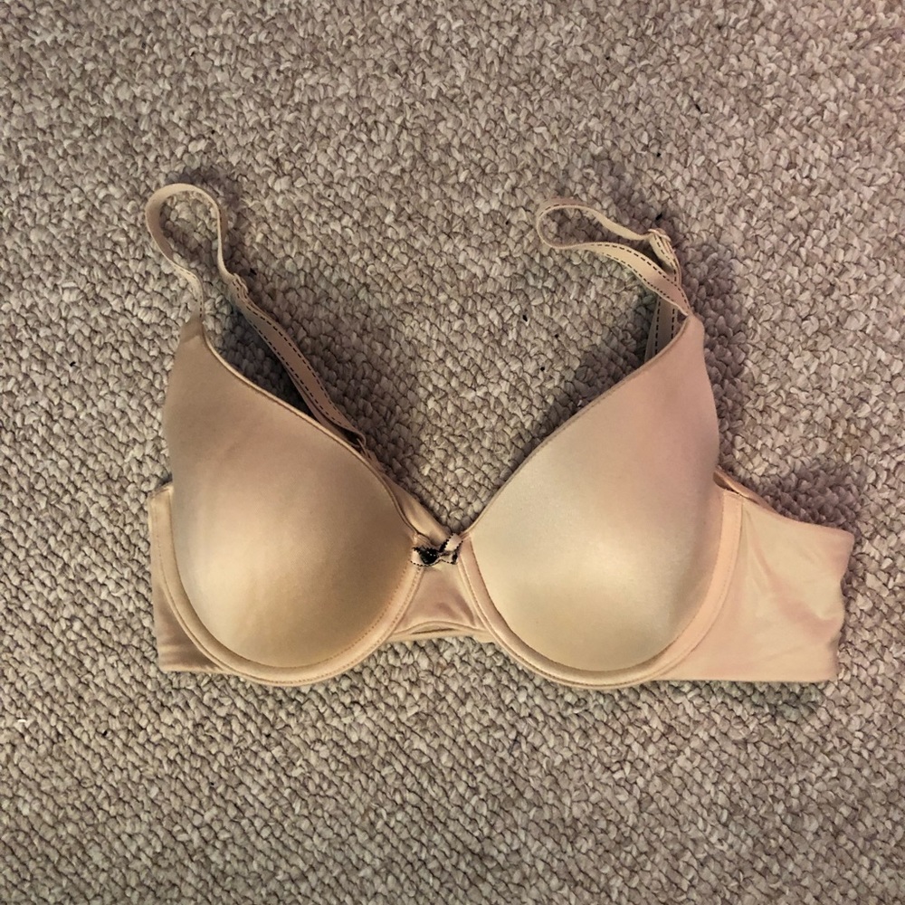 Maidenform tan bra